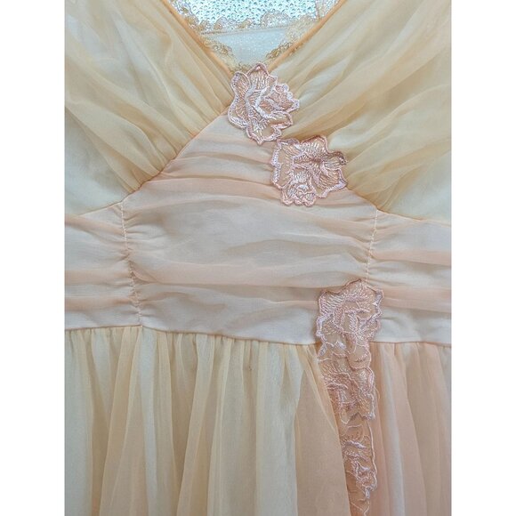 Vintage 1950s Gotham Gold Stripe Peach Nylon & Lace Full Slip‎ Dress 34 - Picture 2 of 8